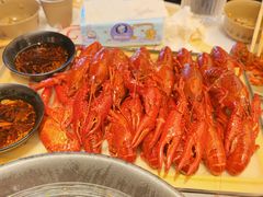 -肥肥虾庄·金牌油焖大虾(汉口城市广场店)