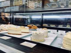 面包甜点陈列柜-Seesaw Coffee(苏州中心店)