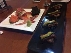 刺身种各二片时令-牛玄庵日式寿喜烧·料理店(新源里店)