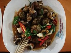 -班赞海鲜市场胖阿姨加工点