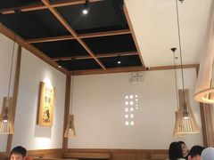 大堂-江渔儿酸菜鱼·拔草餐厅(虎门君乐汇店)