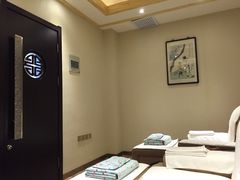 -香水足浴•按摩•SPA•汤泉会馆(南岗花园街店)