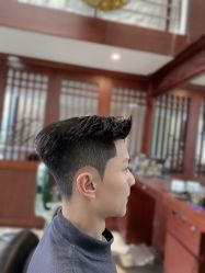 -尼特斯男士发型馆