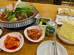 -喇喇排骨火锅·传统韩式脊骨汤(望京西园总店)