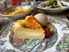 -BROWNSTONE布朗石西班牙餐厅(富城店)