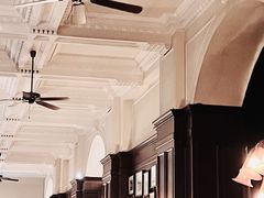 -LONG BAR 廊吧(外滩华尔道夫酒店)