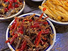 麻辣手撕牛肉-盟重烧烤(东瓜山创始店)