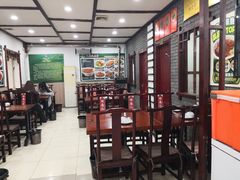 -湖南人家湘菜馆(镇江路店)