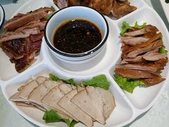 李连贵熏酱拼盘-李连贵熏肉大饼(丰台南路地铁站店)