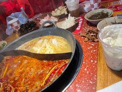 -赵美丽·重庆社区火锅·直营店(火车东站·中豪国际店)