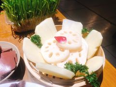 -白乐天毛肚火锅馆(解放碑店)