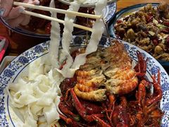 油焖小龙虾-满盆红龙虾(开发区店)