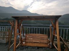 -梨木台悦来客农家院