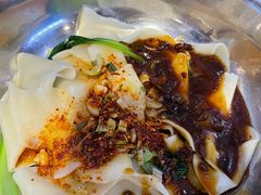 普通biangbiang面-玲玲面屋