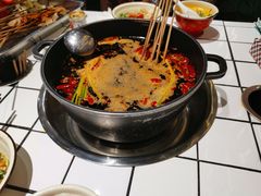 -九街淑芬掌中宝串串公司(两路金港国际店)