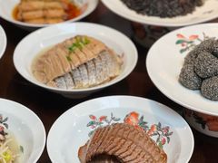 -咸亨酒店•非遗绍兴菜•中华老字号(堂吃餐厅)