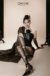 -onlygirl摄影美学馆高端定制(江滩店)