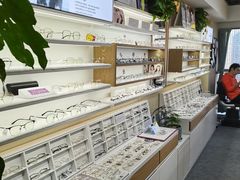 -视野联行眼镜·蔡司·控优点授权(长白万象汇店)