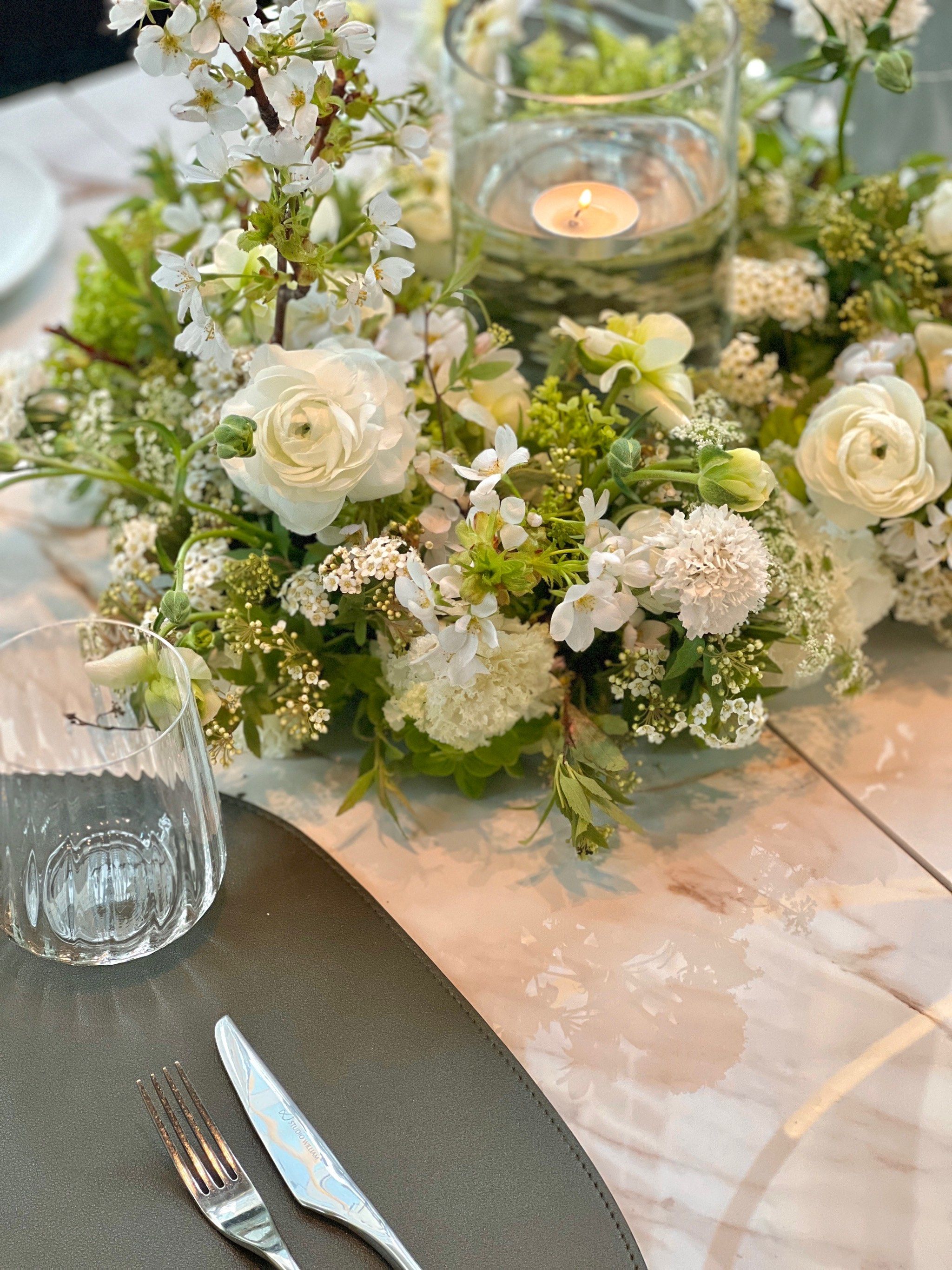 浪漫主题餐桌花艺