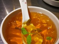 -龙巢盱眙龙虾·牛蛙·烧烤宵夜(八卦岭店)