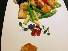 -海派悦庭·海胆烧麦·新融合菜(凯德广场店)