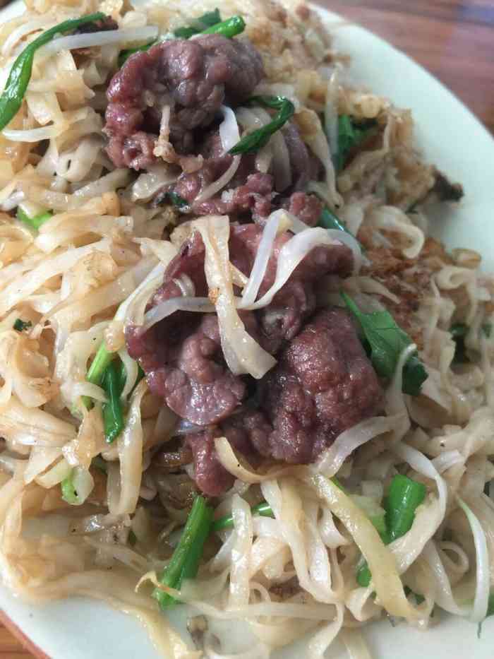 洪仔炒粉-"7815我以前就很喜欢吃吴川的烂锅炒粉 够.