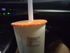 鲜芋青稞牛奶-CoCo都可(银泰店)