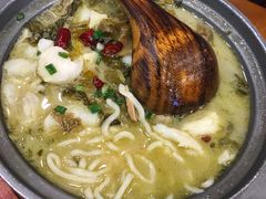 -周鱼小馆石锅酸菜鱼(活力汇店)