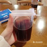 王记街头牛排（德思勤店），被柱子挡着的牛排店
