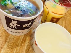 -蔡明纬热干面