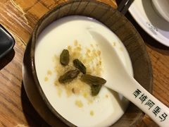 自制果仁酸奶-西域阿里马新疆菜·清真(桂花路店)