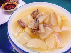 -山明水秀农庄