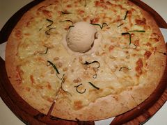 榴莲披萨-阿妮叶李(光谷世界城店)