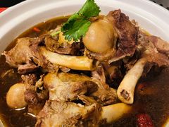 -亮健容天生蚝烧烤自助(交道口直营店)