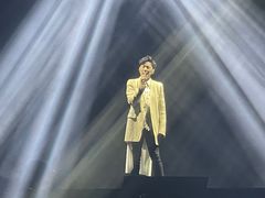 -东方体育中心(地铁站)
