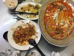 -明记烧鱼美味店