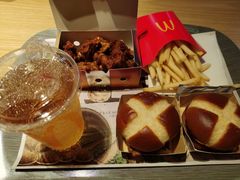 -麦当劳(南京路2店)