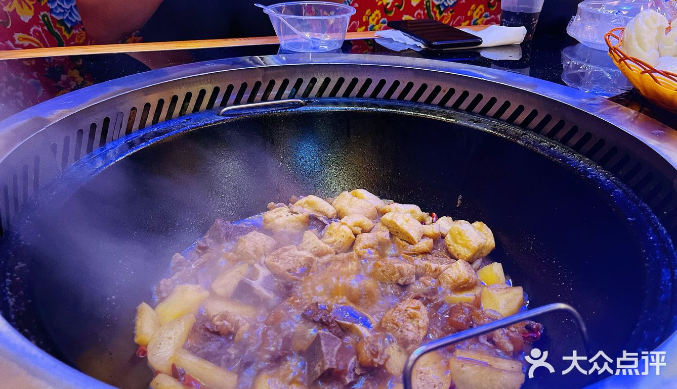 横店探店——东北的味道铁锅炖
