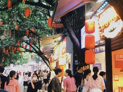 -八一路好吃街(雨田商务大厦店)