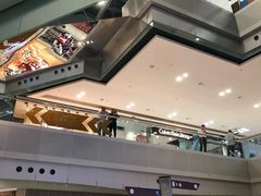 -东荟城名店仓
