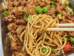 双椒香鸭面-江城燕子大排档(江汉路步行街店)