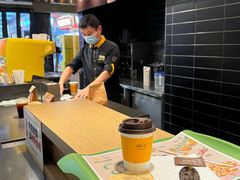 -麦当劳(中山公园龙之梦店)