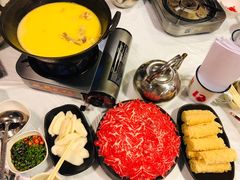 -鲜入围煮花胶鸡海鲜火锅