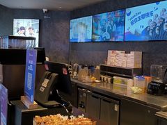 -瑞幸咖啡(皇岗村广场中庭店)