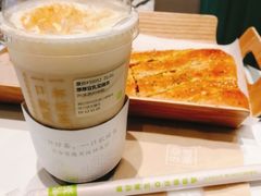 厚厚豆乳宝藏茶-奈雪的茶(百盛店)
