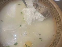 -富正毅三下锅·湘西韵味(天门山索道店)