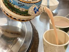 -粘豆包柴火铁锅炖