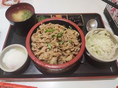 -牛邸·烧肉饭(来福士店)