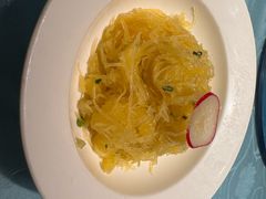 -侬佳蒸菜馆(听潮店)