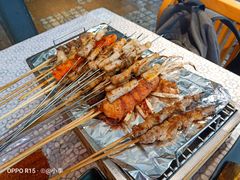 -云晓光头烧烤吧(川沙绿地店)